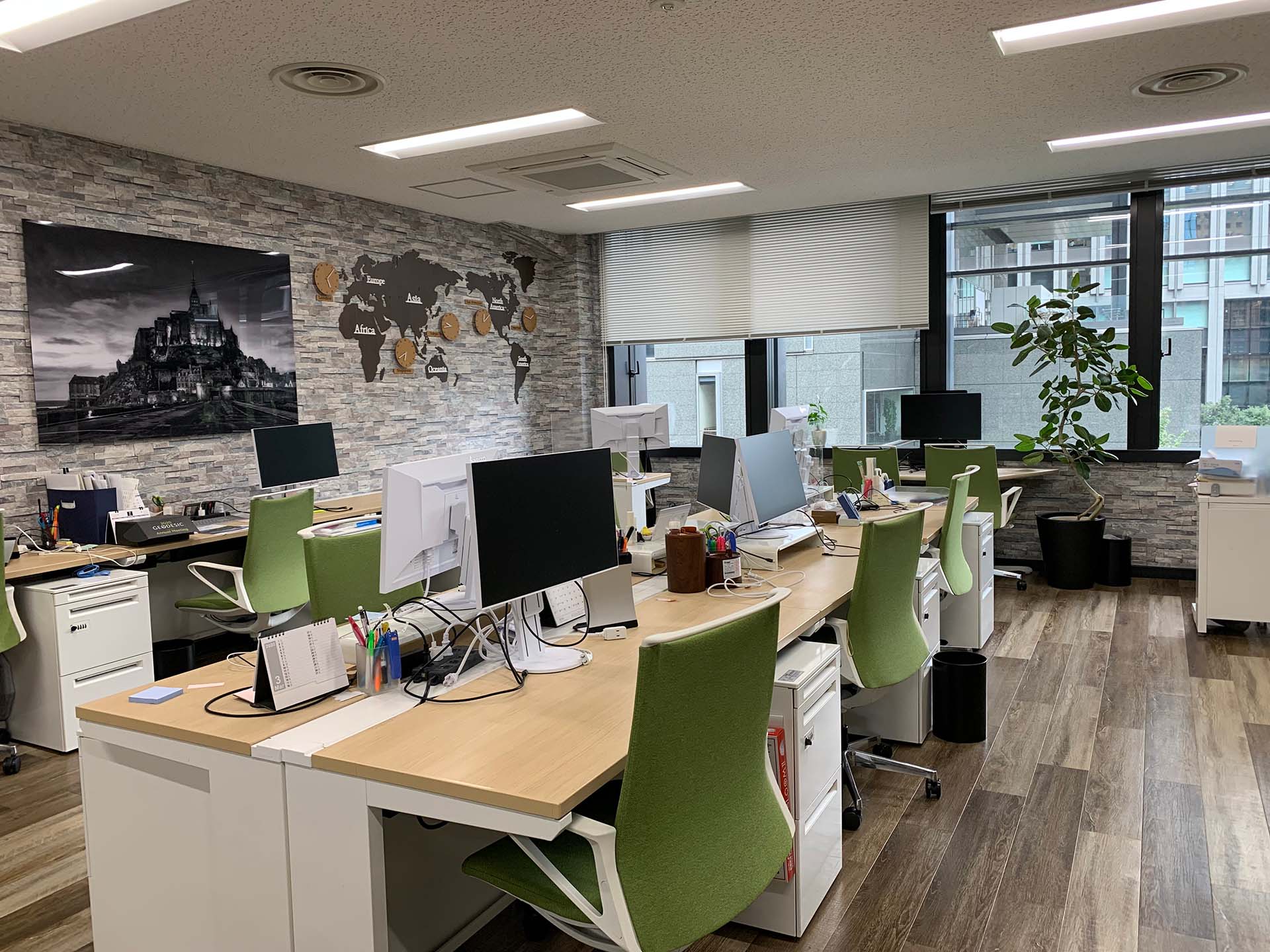 三菱 UFJ イノベーション・パートナーズ様のオフィス