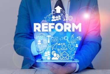 企業が働き方改革を進める上で想定される課題とは？克服のポイントも解説