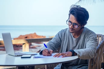 企業人なら知っておきたい働き方改革関連法とは?