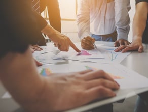 マーケティング部・担当者が直面し得る課題と解決策とは