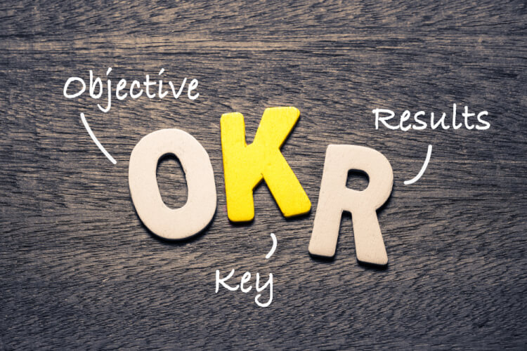 OKRにはどのような具体例がある?設定における注意についても説明