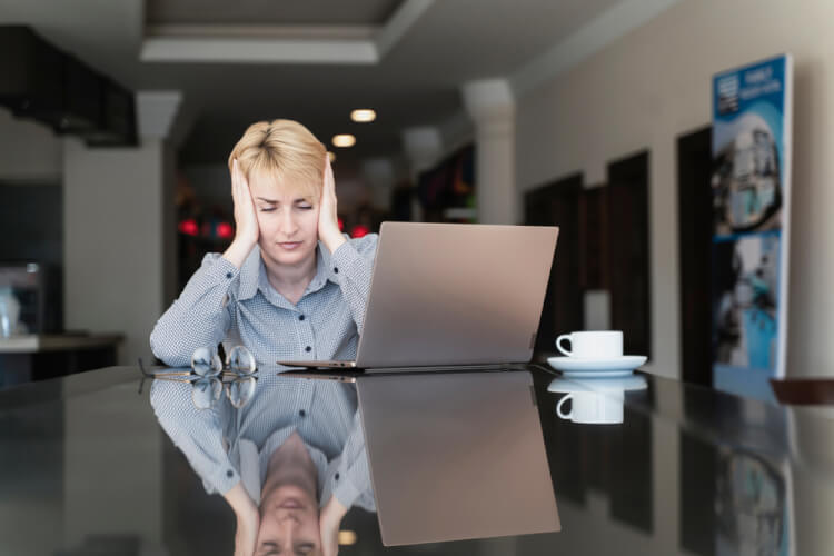 チャットツール・コラボレーションツールが生産性を低下させる？その対策を紹介